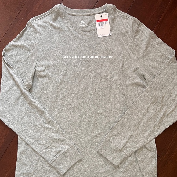 Nike Men’s Gray Long Sleeve Shirt - Large - Picture 1 of 4